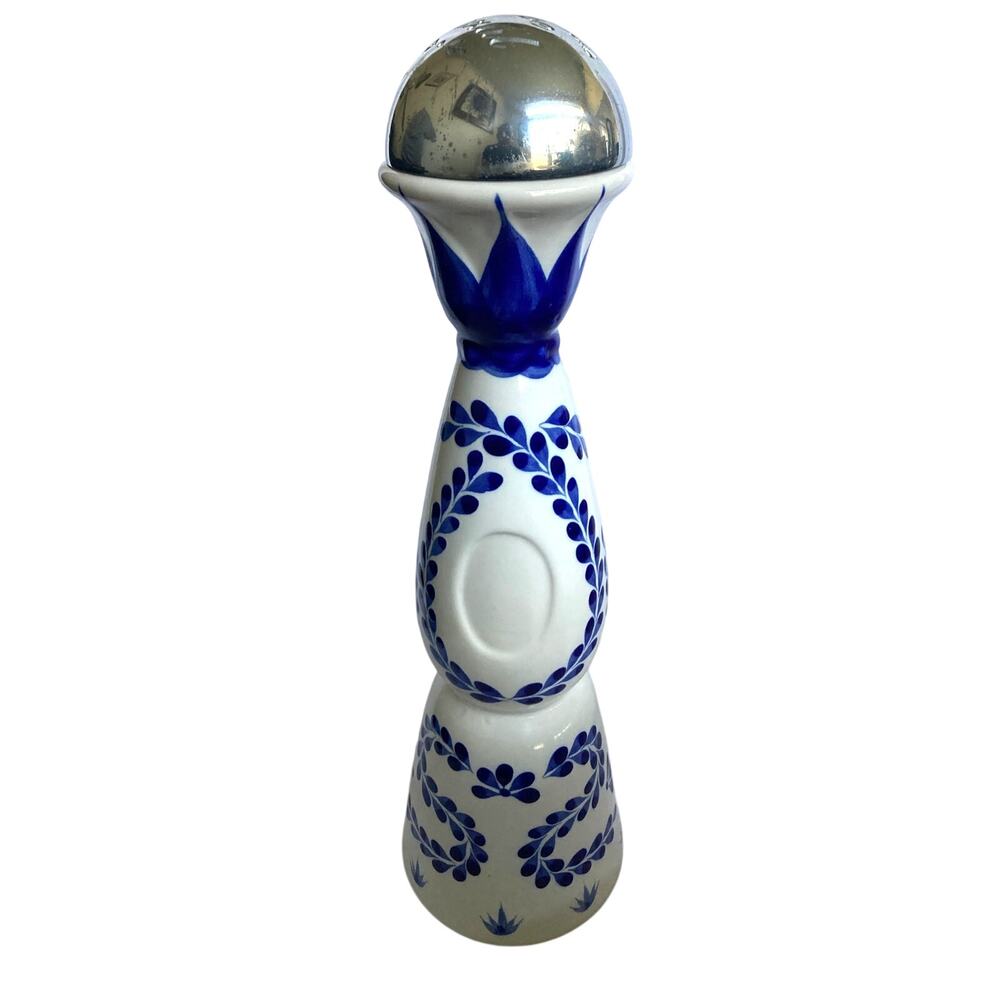 EMPTY Clase Azul Reposado Empty Bottle 750ml -Leaf emblem is missing